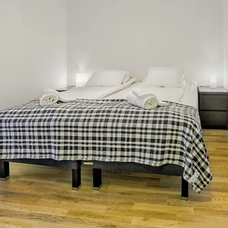 Apartment Kotimaailma - Ruoholahdenkatu 24 Helsinki